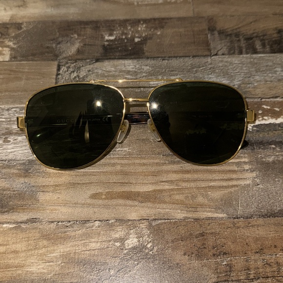 Gucci Sunglasses - Picture 5 of 8